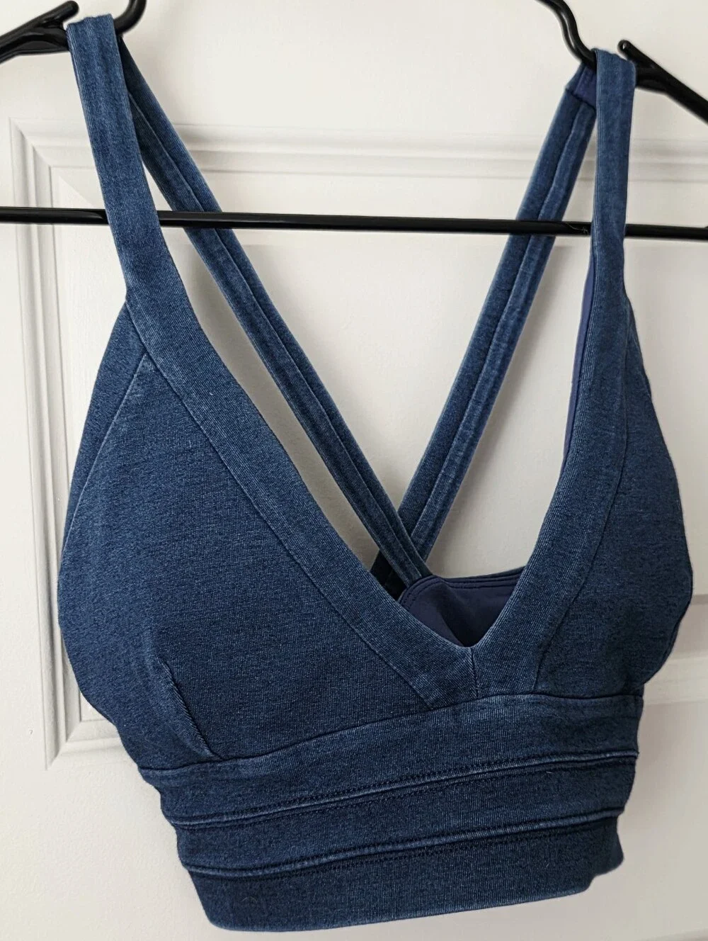 Lorna Jane Denim Look Criss-Cross Sports Bra Size M
